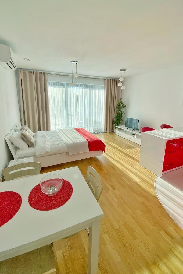 Capital Towers - Apartament Pop-Art Z Widokiem Na Rzeke Rzeszów Buitenkant foto