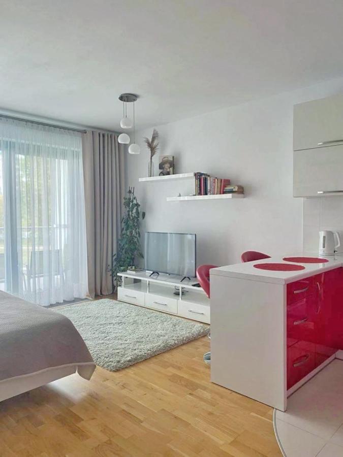 Capital Towers - Apartament Pop-Art Z Widokiem Na Rzeke Rzeszów Buitenkant foto